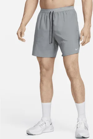 Nike Stride Dri-FIT hardloopshorts met binnenbroek voor heren (18 cm)