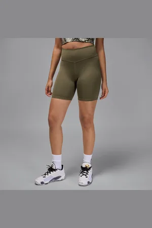 Jordan Sport bikeshorts met hoge taille voor dames (18 cm)