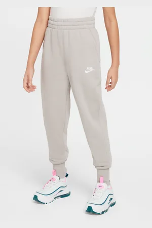Nike Sportswear Club Fleece aansluitende meisjesbroek met hoge taille