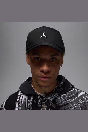 Jordan Rise gestructureerde pet met metalen Jumpman