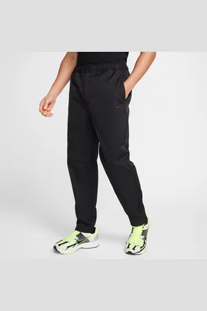 Nike Club geweven toelopende herenbroek