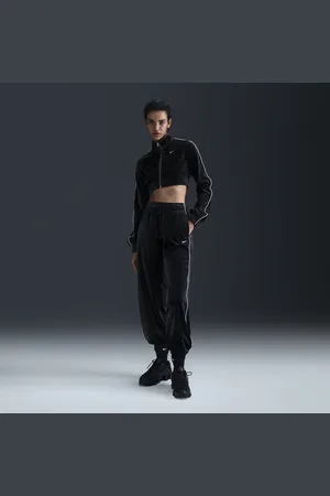 Nike Sportswear Collection velours joggingbroek met halfhoge taille voor dames