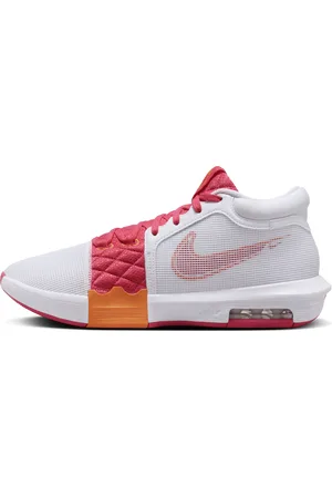 Nike LeBron Witness 8 basketbalschoenen