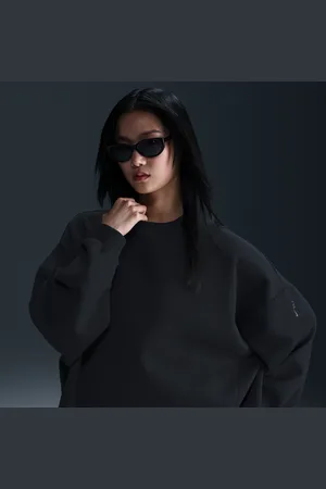 Nike 24.7 ImpossiblySoft Dri-FIT oversized damestop met ronde hals
