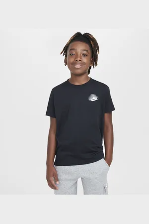 Nike Sportswear Standard Issue T-shirt met graphic voor jongens