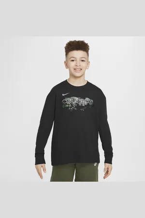 Nike Boston Celtics Essential Max90 NBA-shirt met lange mouwen voor jongens