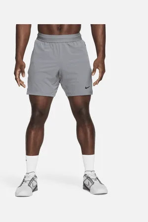 Nike Flex Rep 4.0 Dri-FIT niet-gevoerde fitnessshorts voor heren (18 cm)