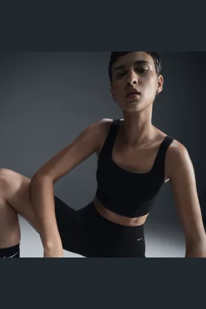 Nike Zenvy lange sport-bh met vulling en medium ondersteuning