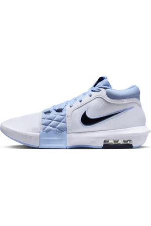 Nike LeBron Witness VIII basketbalschoenen