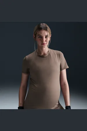 Nike (M) One Dri-FIT Slim-Fit top met korte mouwen voor dames (zwangerschapskleding)