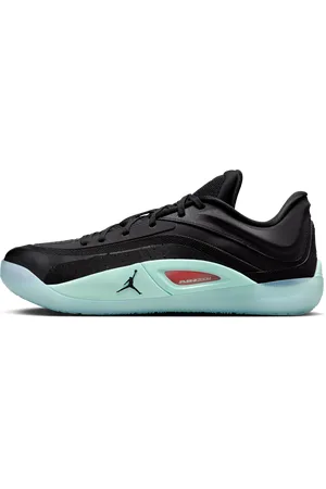 Nike Zion 4 basketbalschoenen