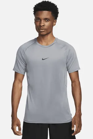 Nike Pro aansluitende herentop met Dri-FIT en korte mouwen