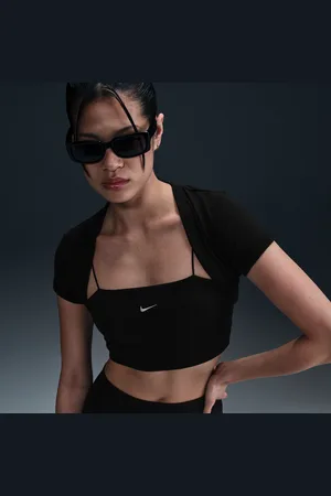 Nike Sportswear Chill Knit aansluitende, korte 2-in-1-damestop met mini-rib