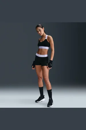 Nike Pro Damesshorts van 7,5 cm