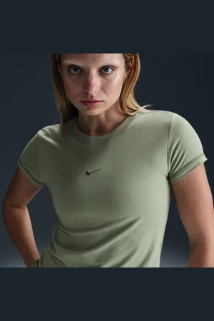 Nike Sportswear Chill Knit aansluitend kort T-shirt voor dames