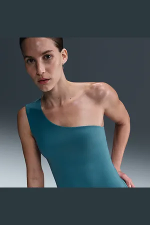 Nike Zenvy Dri-FIT asymmetrische tanktop voor dames