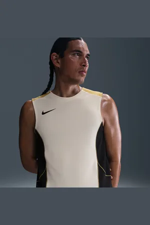 Nike Strike+ Dri-FIT voetbaltop zonder mouwen voor heren