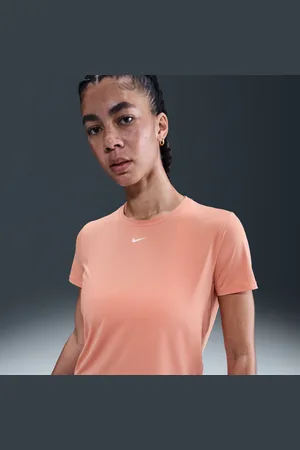 Nike One Classic Dri-FIT damestop met korte mouwen