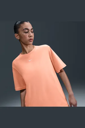 Nike Sportswear Essential T-shirt voor dames