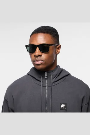 Nike Vital Core gepolariseerde zonnebril