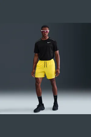 Nike Stride Dri-FIT hardloopshorts met binnenbroek voor heren (18 cm)