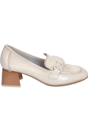 Hispanitas HV243319 Rio White