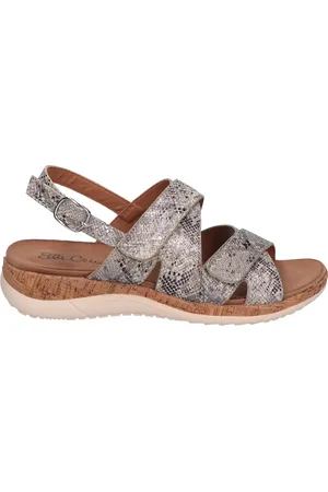 Ella Weza Grey