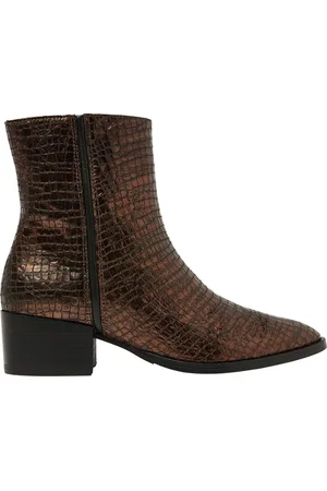 VIA VAI 62156 Rose Baker 03-1071 Gold