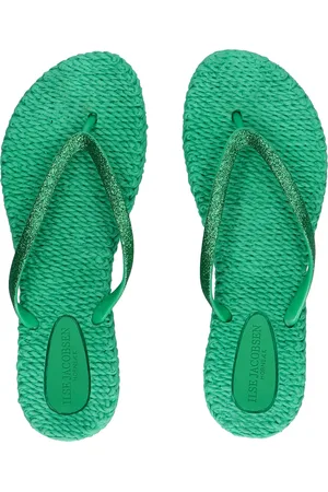 Ilse Jacobsen Cheerful 01 493 Fern Green