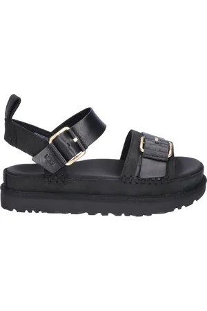 UGG Golden Star Villa Black