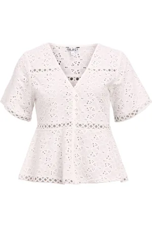 Object Broderie Anglaise Top