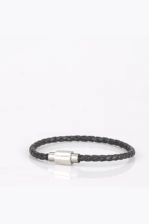 Steel & Barnett Sieraad