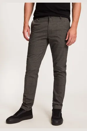 Madness Maleek Broek