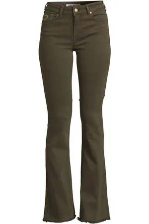 Lois Raval Edge 6491 Megalia Shot Rosin