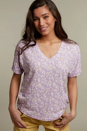 River Woods Lila V-neck Floral Pattern T-shirt