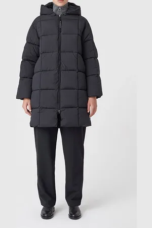 Closed Quilted Coat Black