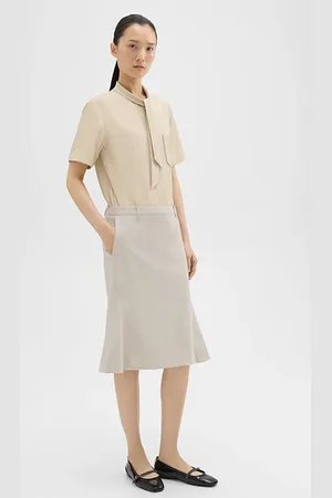 THEORY Wool Gabardine Trumpet Skirt Aged Flax