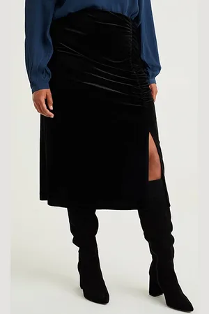 WE Fashion Skirt Medium Length Black
