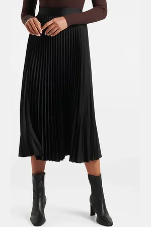 Forever New Ester Satin Pleated Skirt Black