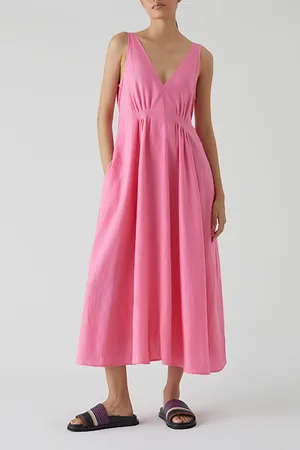 Closed V-neck Dart Dress Dresses Pink Lilies