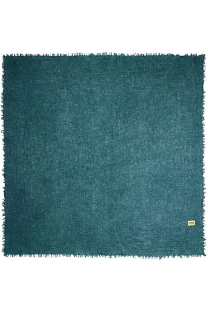 Bimba y Lola Green Cashmere Shawl
