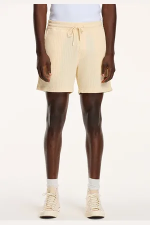 Shiwi Men Oscar Waffle Structure Shorts Light Beige