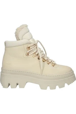 Blackstone Saga - Al405 Almond Milk - Lace-ups