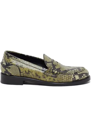 Closed Shoes Industrial Green