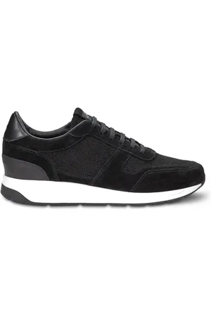 Wahts Farell | New Runners Pure Black