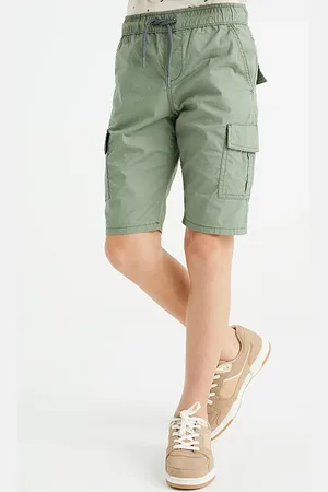 WE Fashion Short Army Green