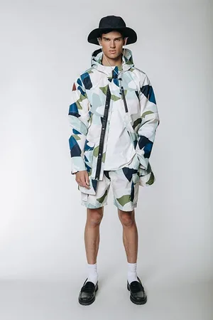 Colourful rebel Troy Camo Cargo Short Army