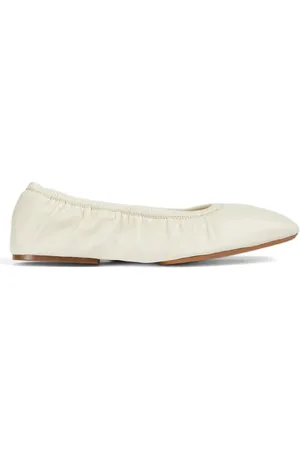 LK Bennett Fl Tayla Folded Ballerina Ecru