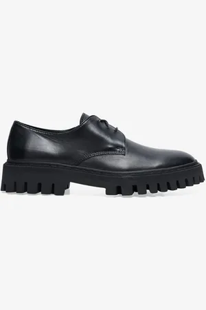 IRO Kosmic Low Black