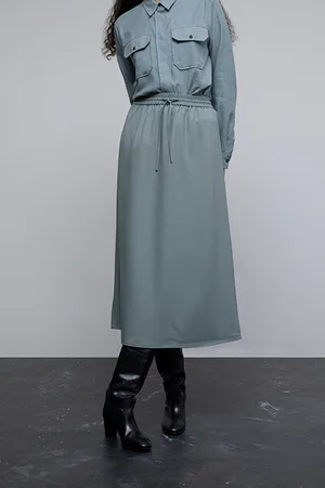 Closed Reese Pale Teal